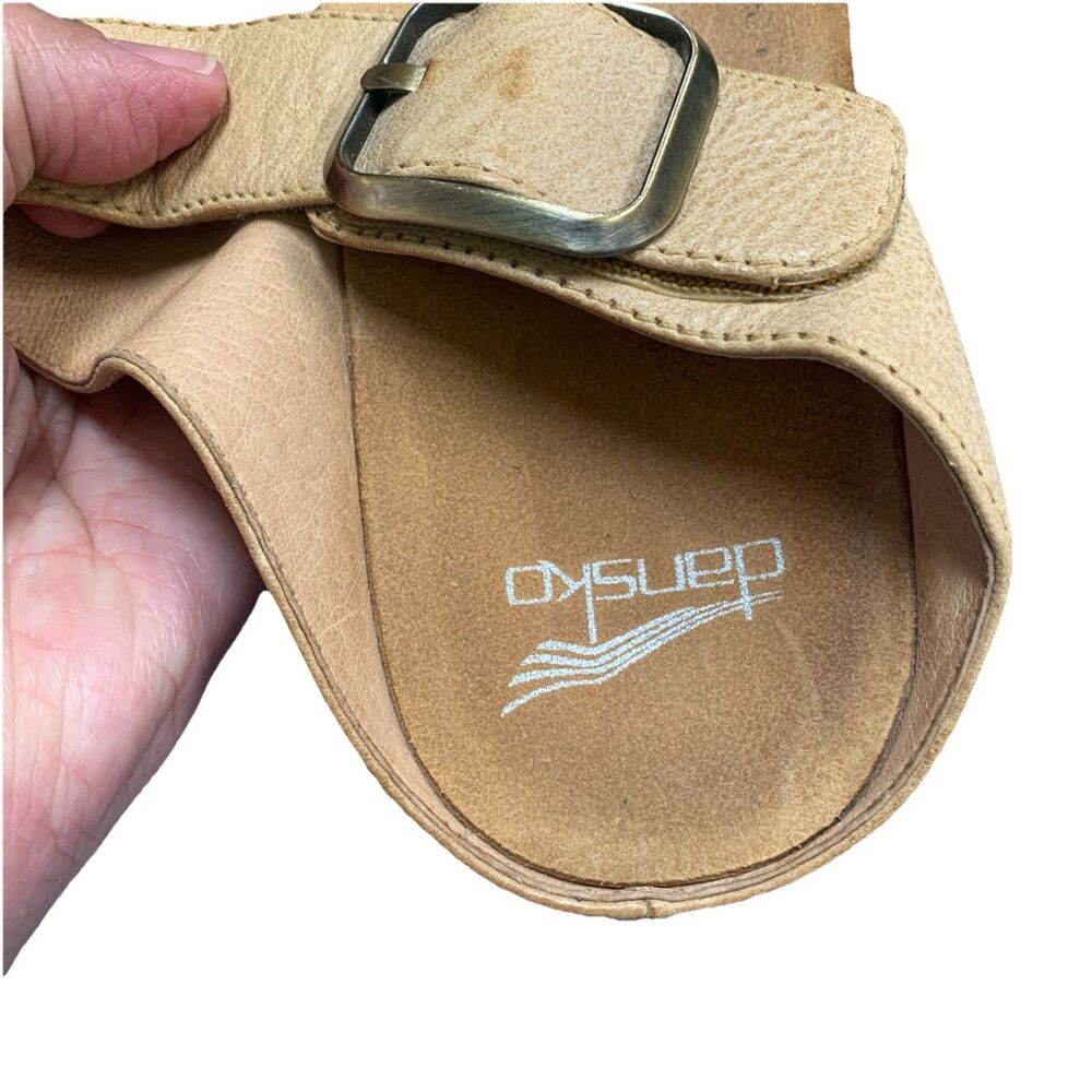 Excellent Dansko Tanya Women's Casual Sandals Tan Milled Burnished 40 (9.5 US) - Picture 7 of 8